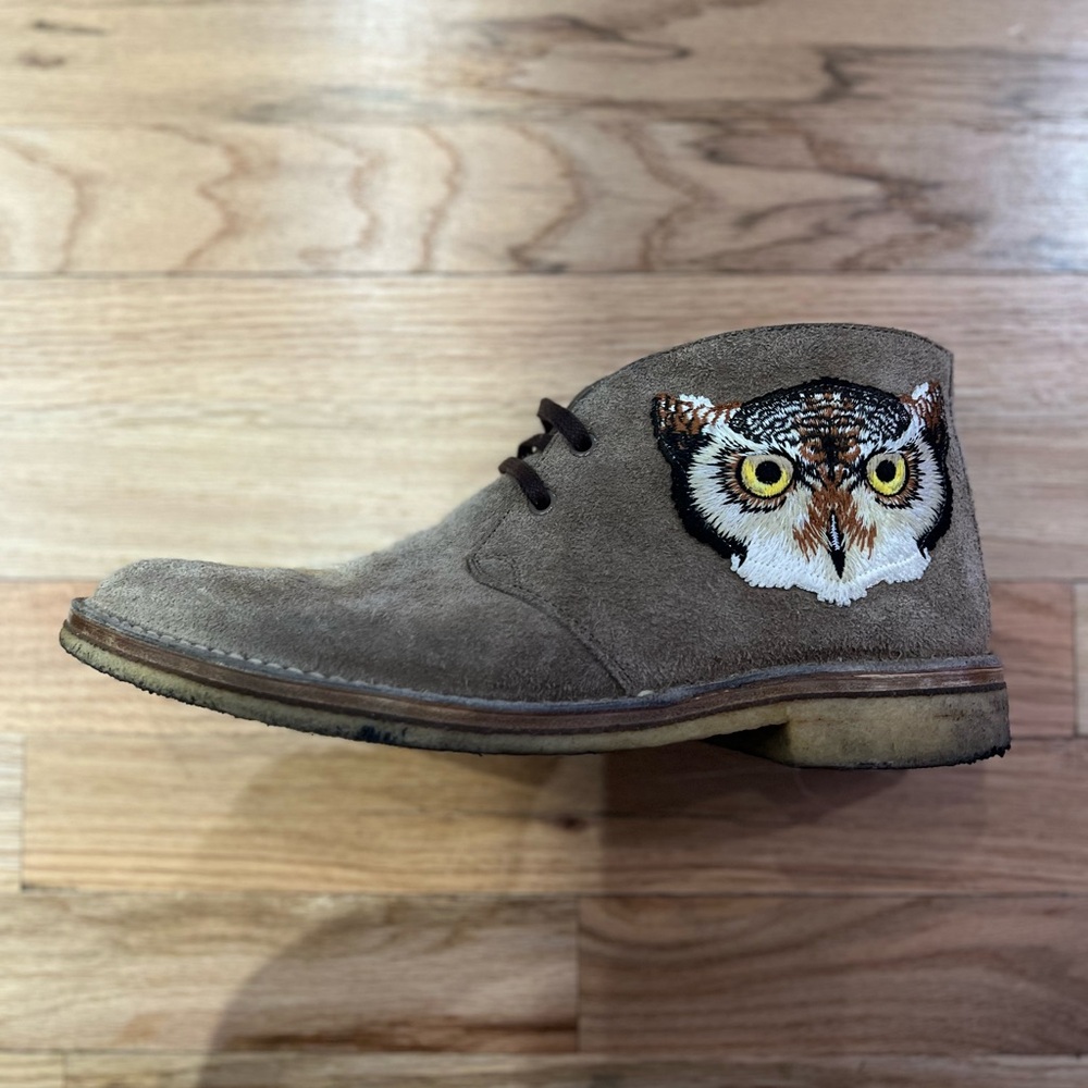 Gucci Moreau embroidered chukka boots.
Size 8.5 Gucci - 9.5 US - Picture 3 of 11